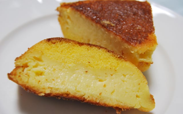 Bolo cremoso de fubá