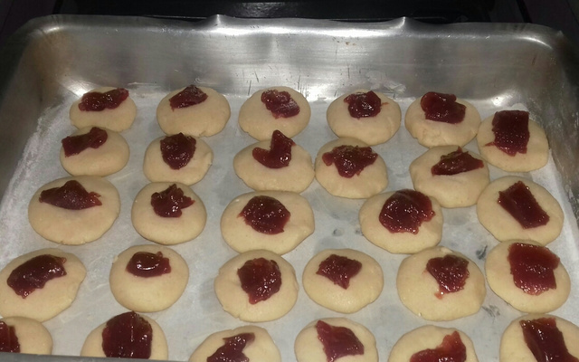 Biscoito amanteigado de goiabada