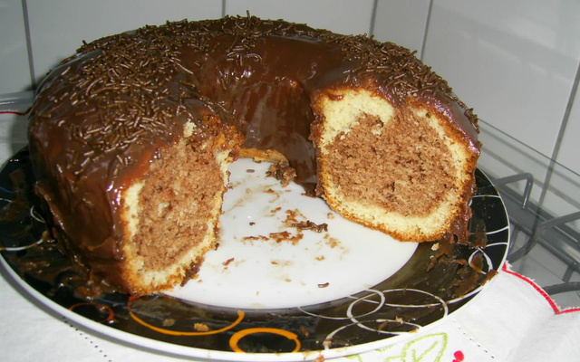 Bolo mármore
