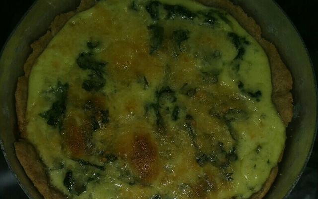Quiche de espinafre e mussarela