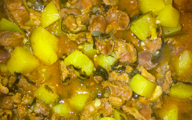 Moela de frango com batata