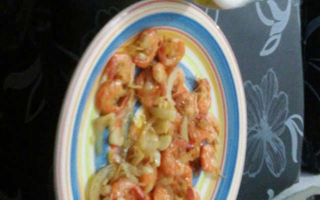 Camarão no alho e óleo