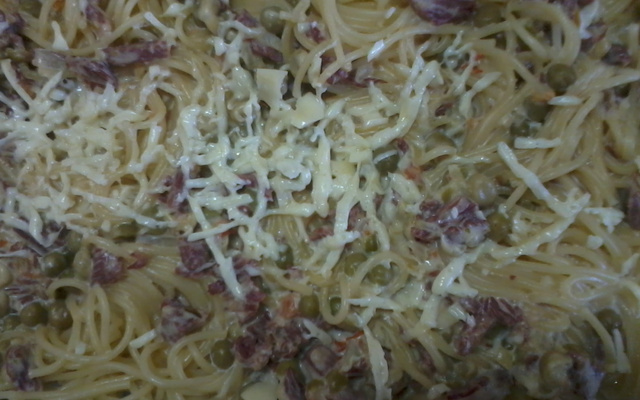 Macarrão com carne seca