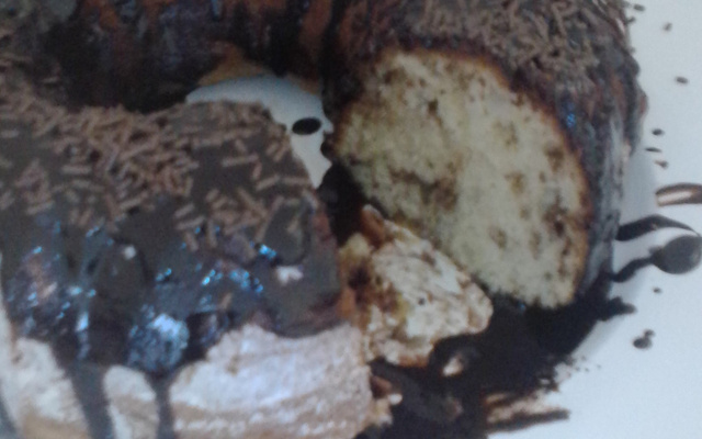 Bolo formigueiro simples (de liquidificador)