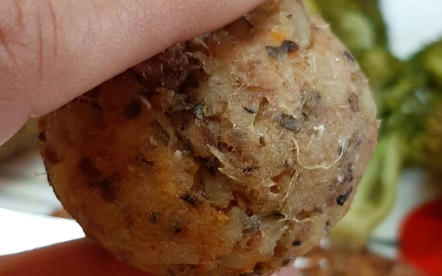 Bolinho de batata doce com atum