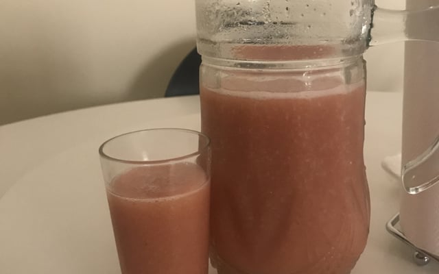 Suco de goiaba especial