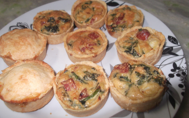 Quiche de espinafre e calabresa