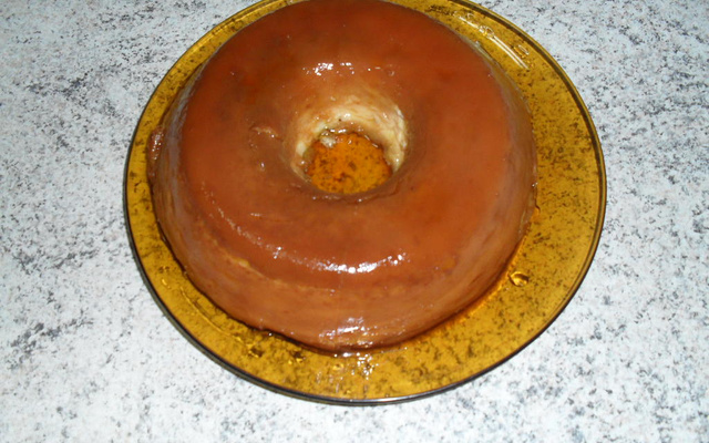 Pudim de leite de coco e leite condesado