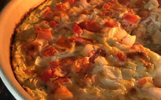 Ovos no forno com legumes