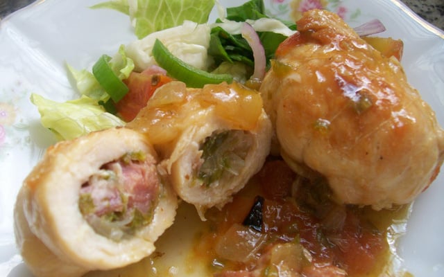 Filé de frango recheado
