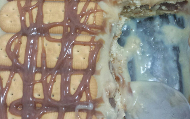 Pavê de biscoito maizena e leite condensado