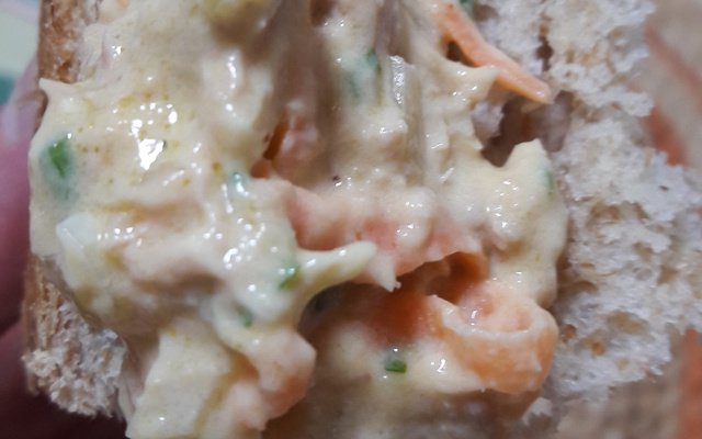 Patê de atum com cenoura ralada