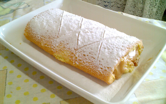 Rocambole de doce de leite