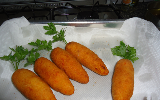 Salgadinho cenourinha surpresa