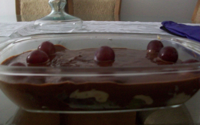 Doce de uva com chocolate