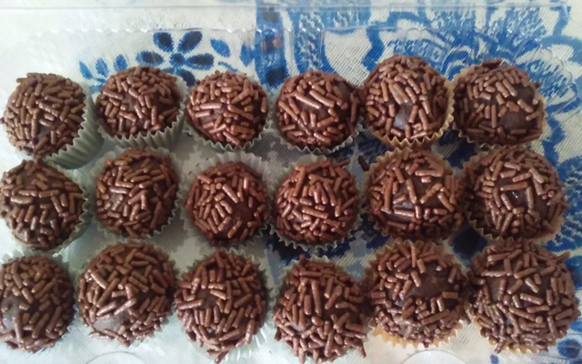 Brigadeiro vegan de inhame