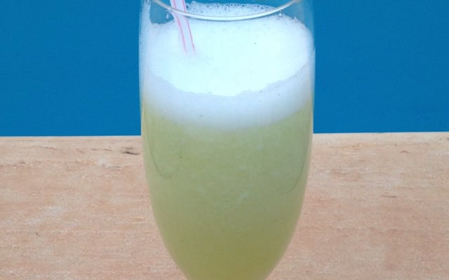 Suco de melão com limão