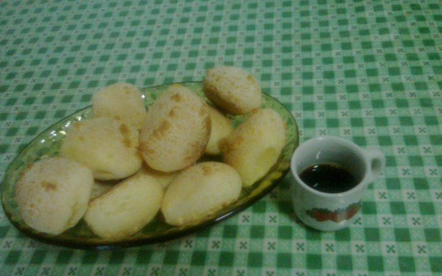 Pão de queijo simples