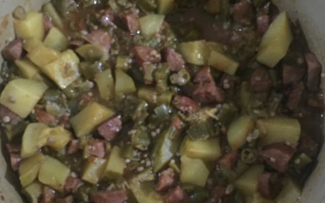 Cortadinho de abóbora e quiabo