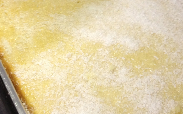 Bolo de tapioca granulada