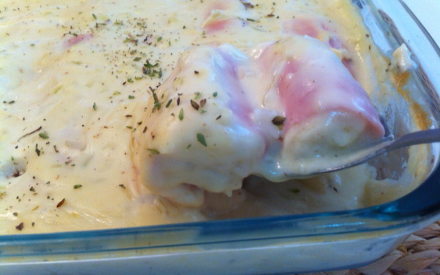 Canelone diferente recheado com cabelo de anjo