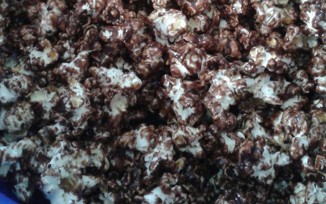 Pipoca de brigadeiro