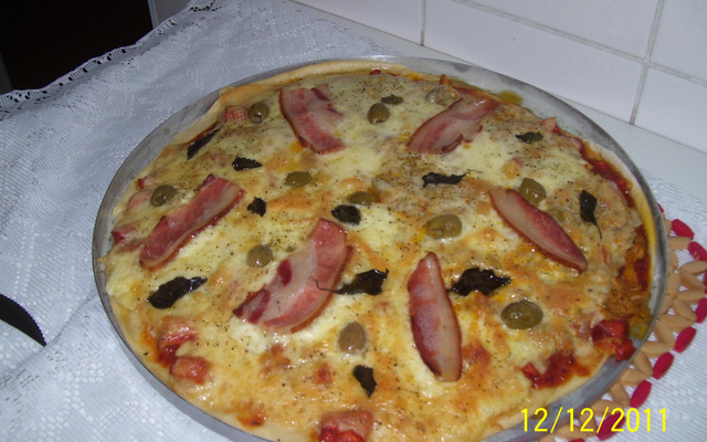Massa de pizza caseira
