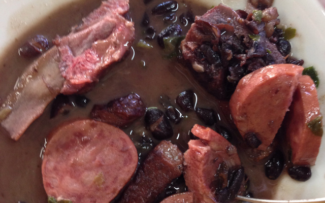 Feijoada à moda da Amapola