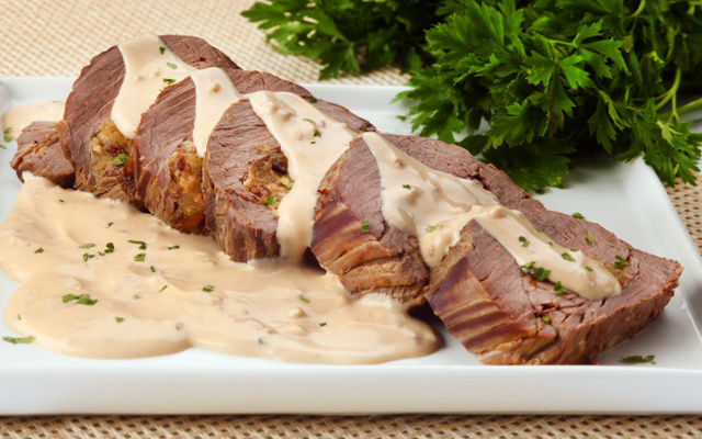 Filé mignon recheado com mandioquinha