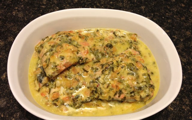 Salmão ao leite de coco