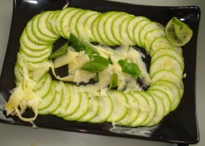 Abobrinha com creme de alho