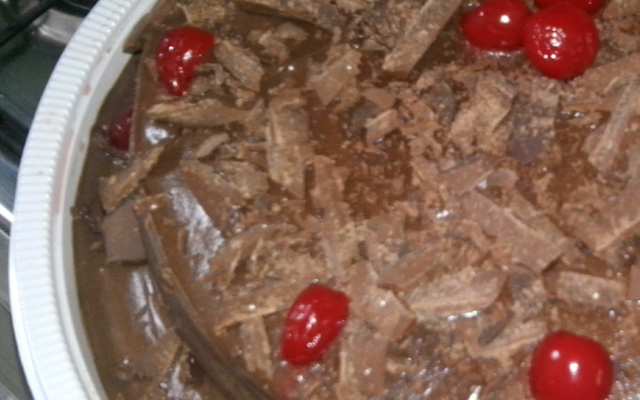 Bolo gelado de chocolate