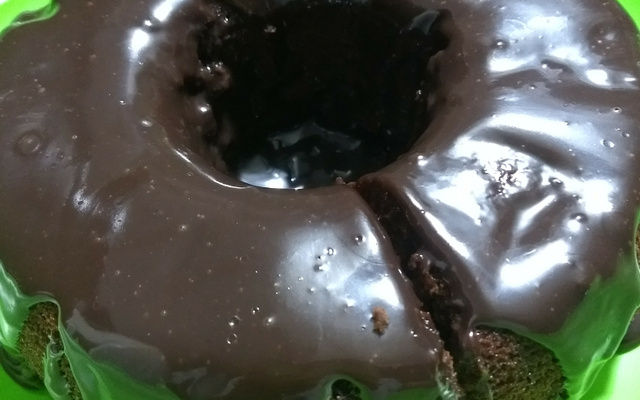 Bolo de chocolate muito fácil
