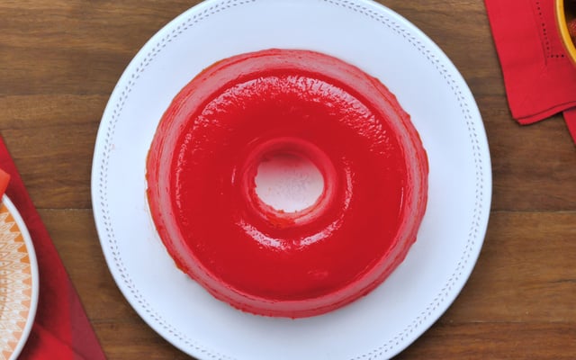 Gelatina recheada simples