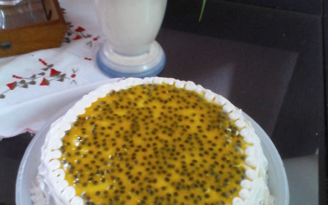 Bolo mousse de maracujá