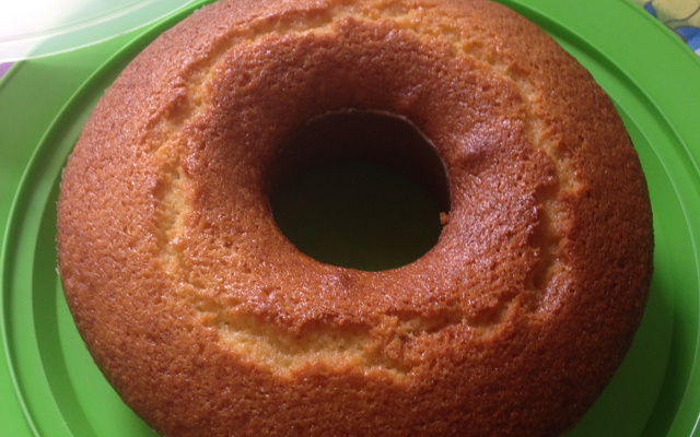 Bolo de fubá molhadinho