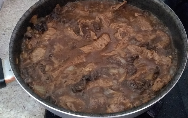 Carne ao molho funghi