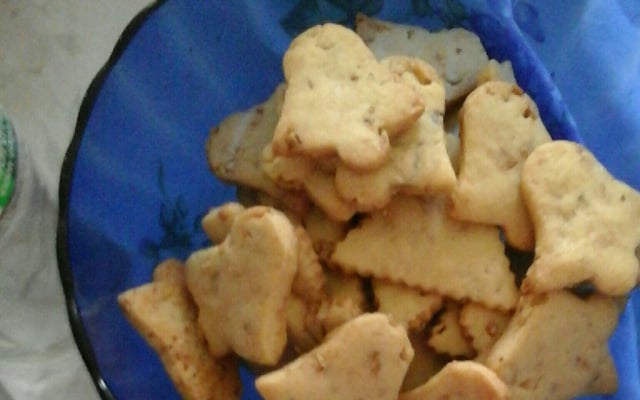 Biscoito amanteigado com nozes