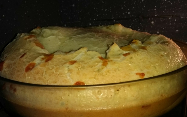 Torta salgada de polvilho com queijo