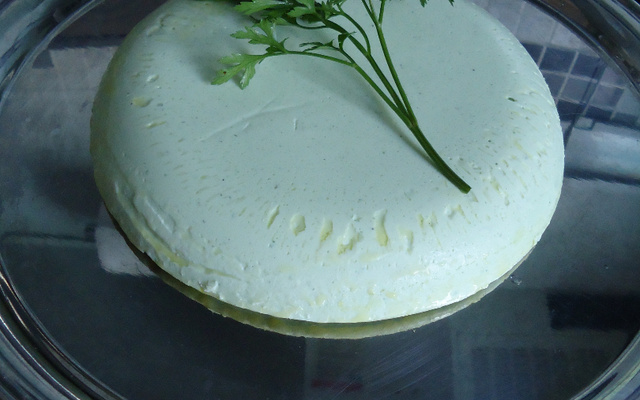 Mousse de ricota com alho