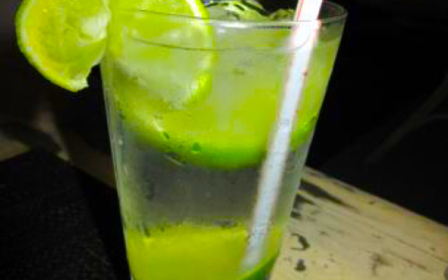 Gin e tônica rápido, fácil e refrescante