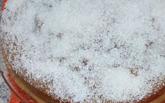 Cobertura branca para bolo