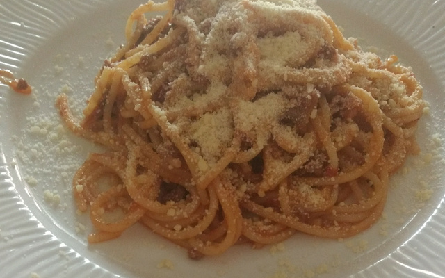 Macarrão à bolonhesa (o macarrão que você tem que comer)