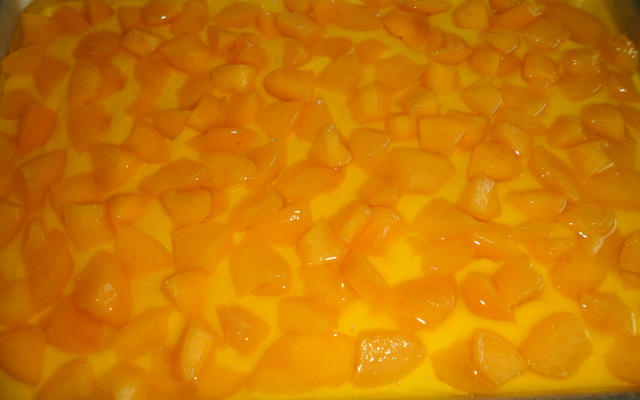 Torta de pêssego gelada e fácil