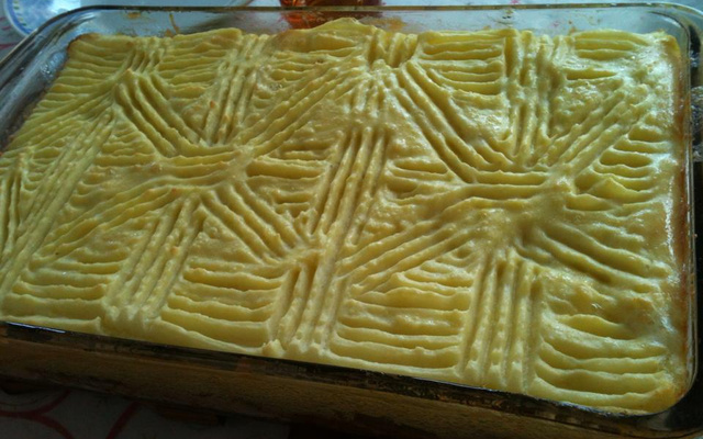 Escondidinho de pernil