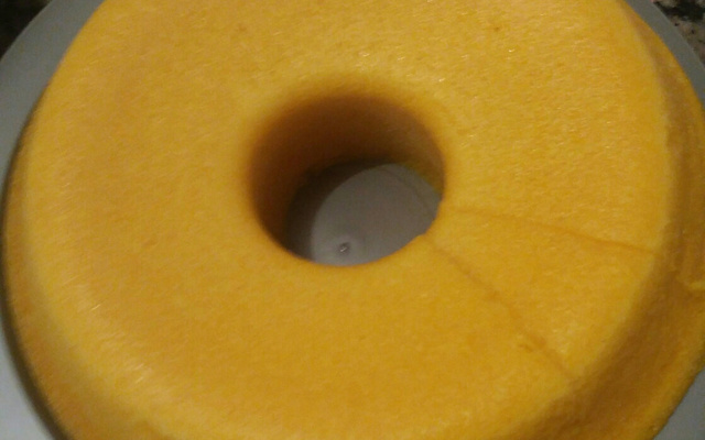 Bolo fofinho de fubá de microondas