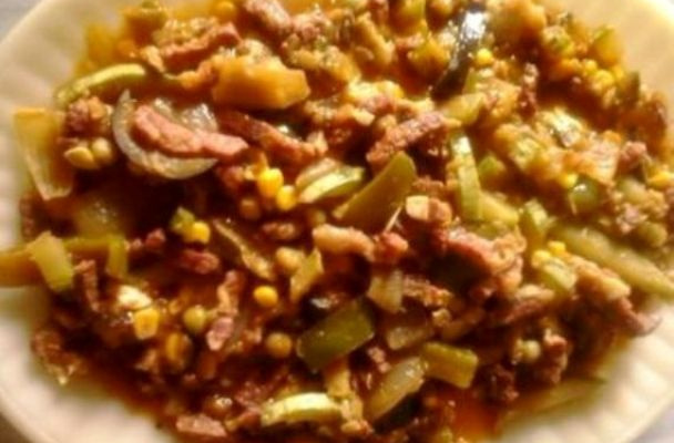 Charque com legumes ao molho tropical