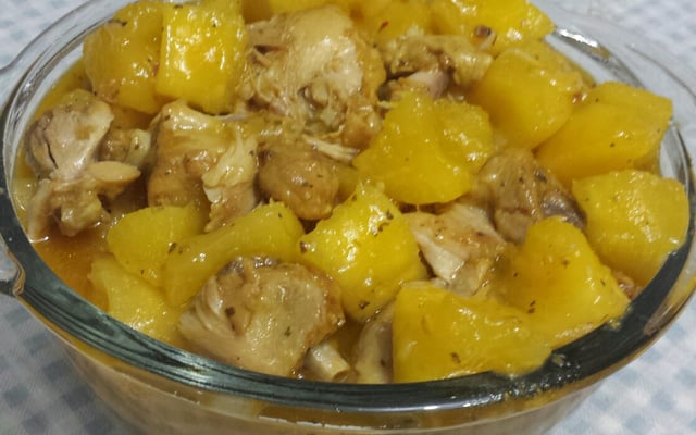 Frango com Mandioca