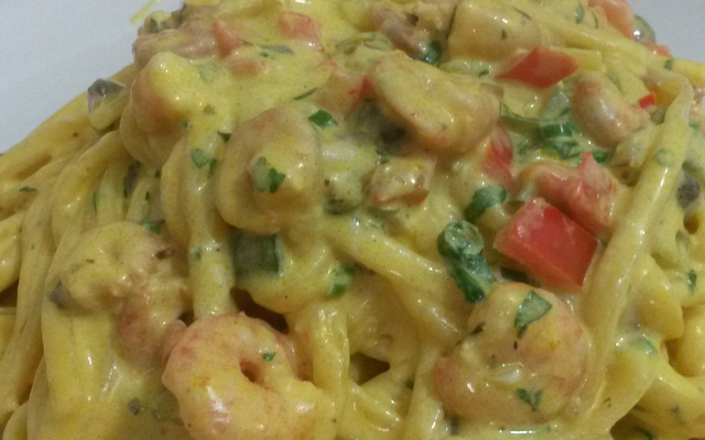 Espaguete de camarão à la Cristina