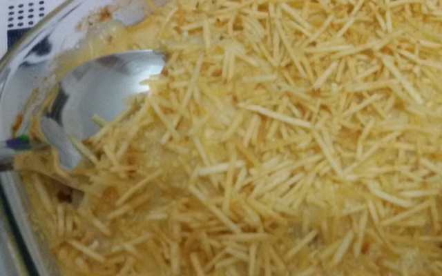 Batata recheada em travessa